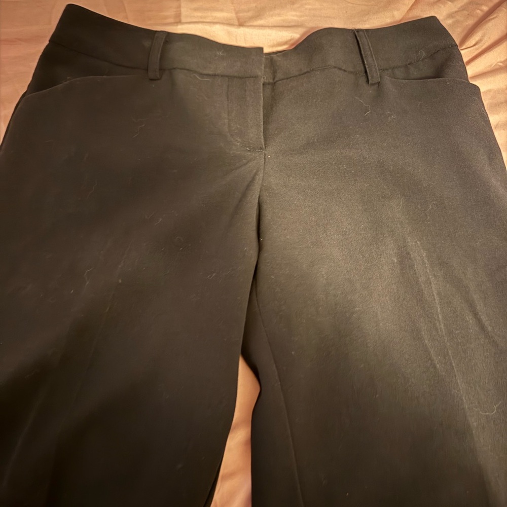 Juniors Black Dress Capris